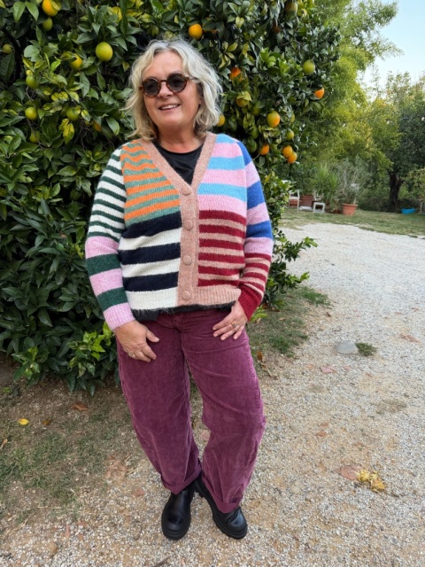 Sweter NINA paski 2