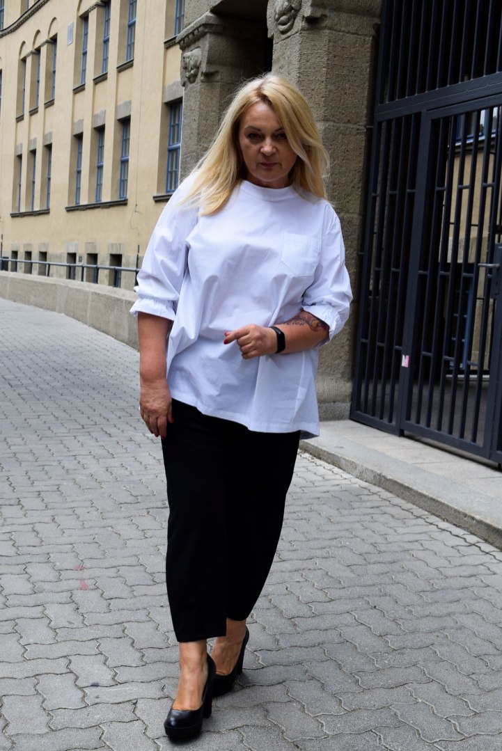 Bluzka koszula MISS Wendy Trendy biała Bluzka koszula MISS Wendy Trendy biała