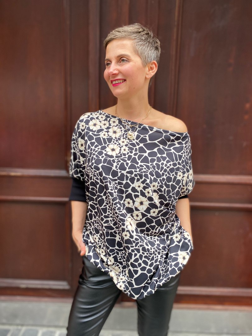 Bluza WEEKEND Taffi Bluza WEEKEND Taffi