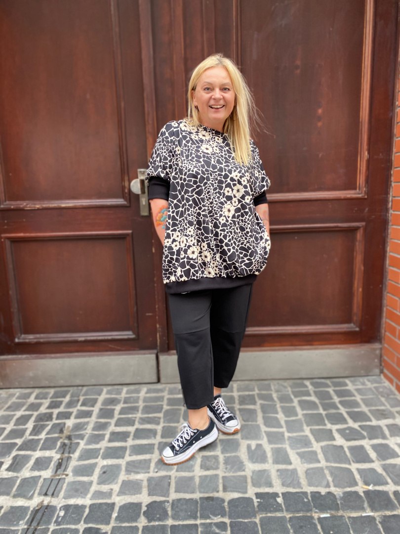 Bluza WEEKEND Taffi Bluza WEEKEND Taffi