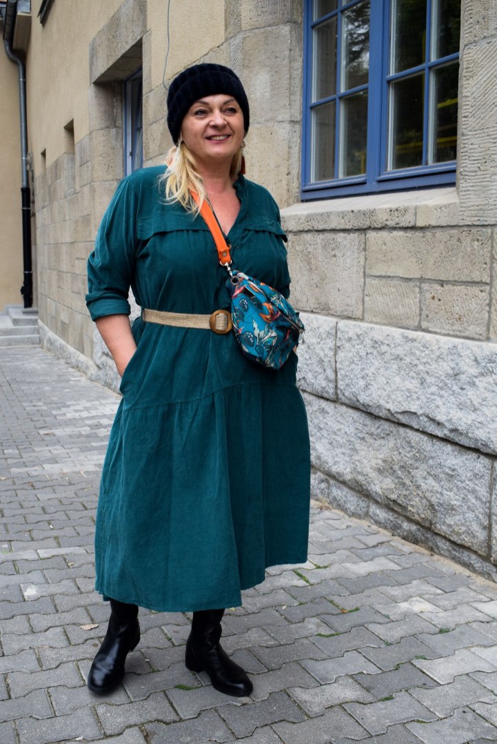 sztruksowa sukienka sztruksowa sukienka