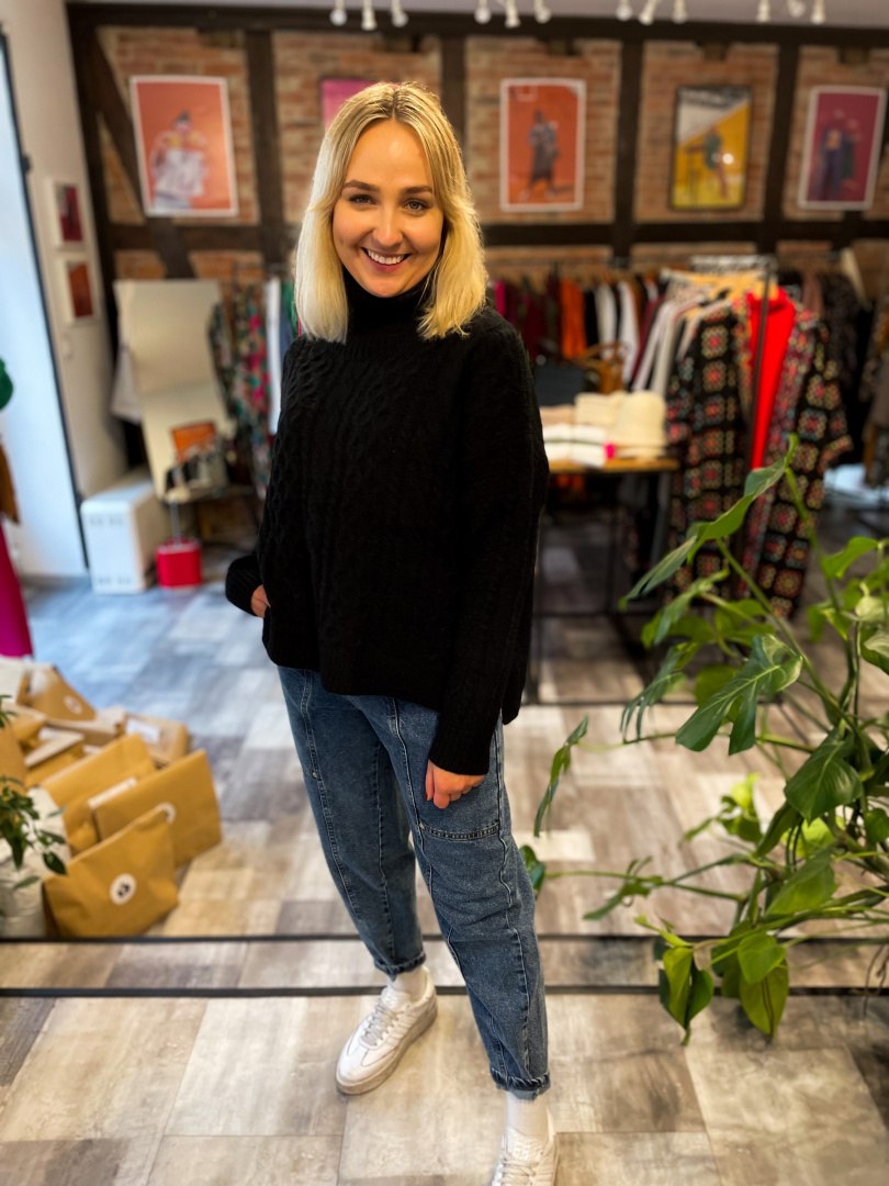 sweter czarny sweter czarny
