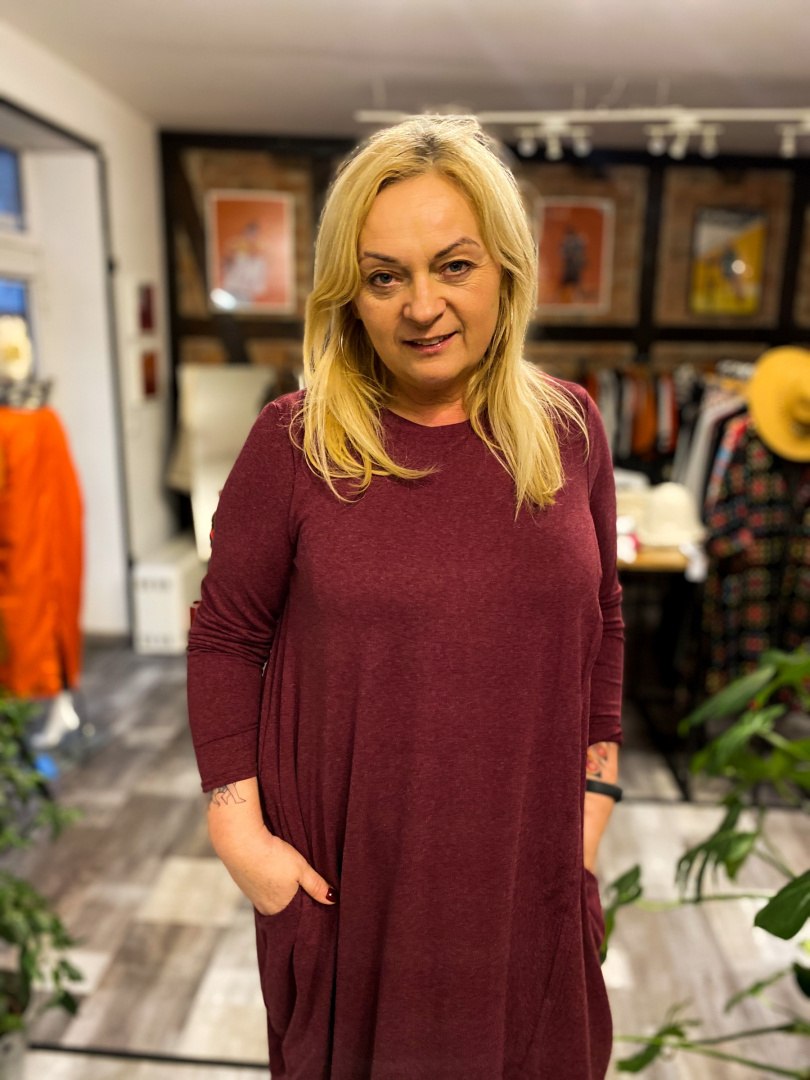 Sukienka LENA Taffi wiśnia Sukienka LENA Taffi wiśnia