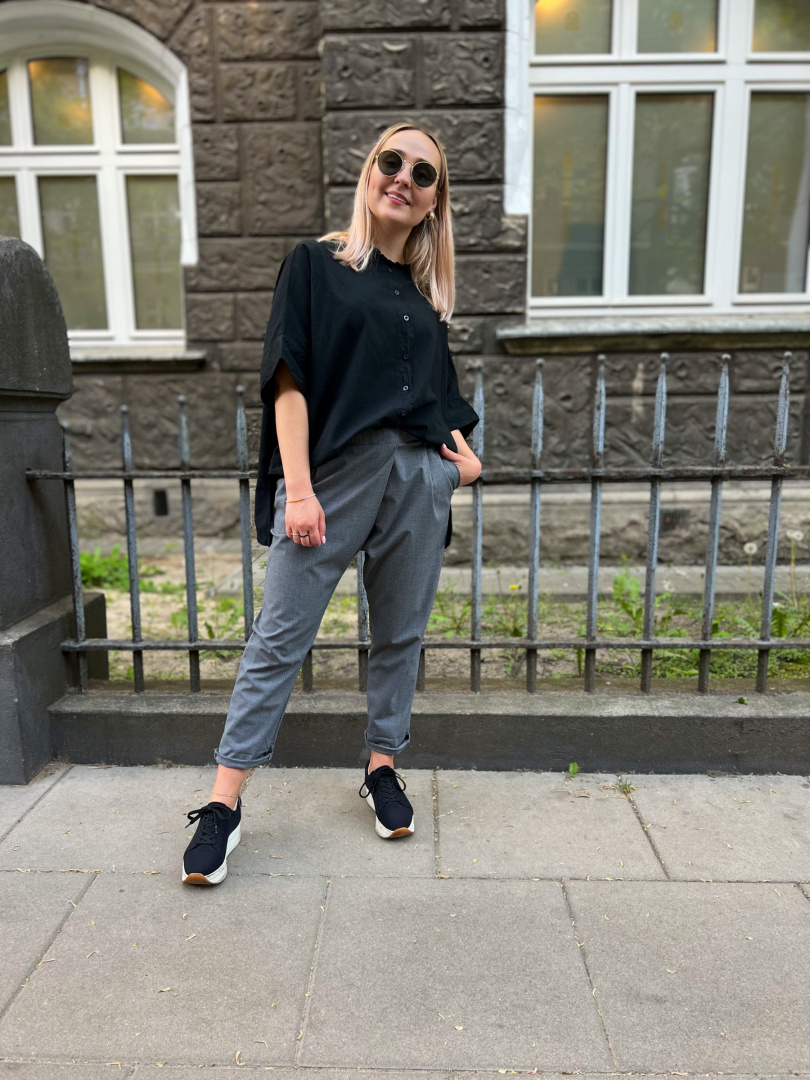 Bluzka koszula MISS czarna Wendy Trendy Bluzka koszula MISS czarna Wendy Trendy