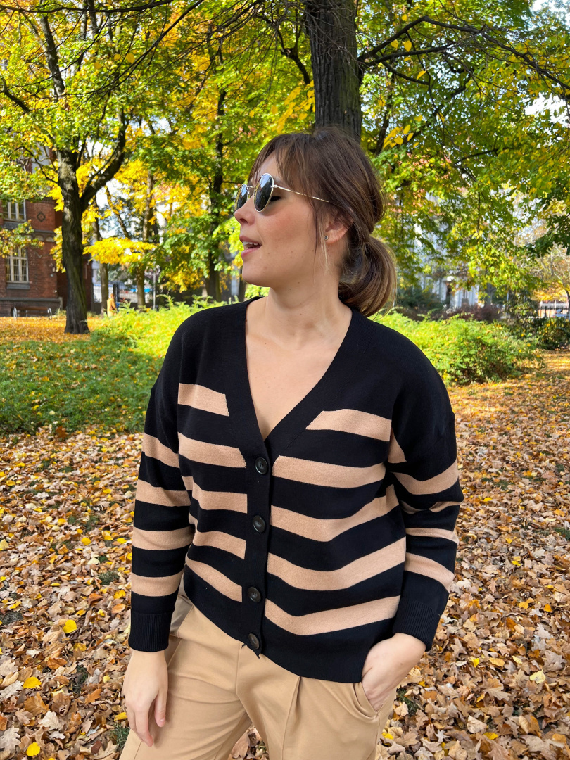 sweter pudełkowy sweter pudełkowy