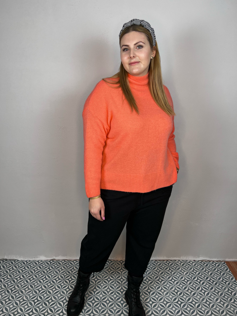sweter plus size