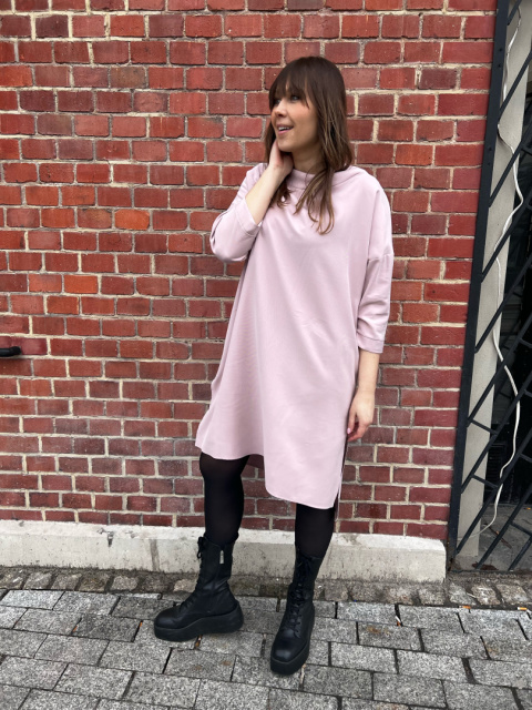 Sukienka MARGO puder Sukienka MARGO puder