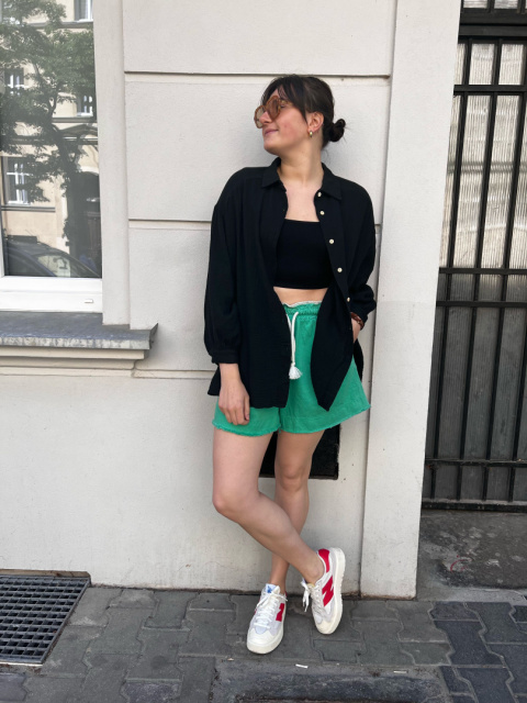 Spodnie shorty IRINA zieleń Spodnie shorty IRINA zieleń